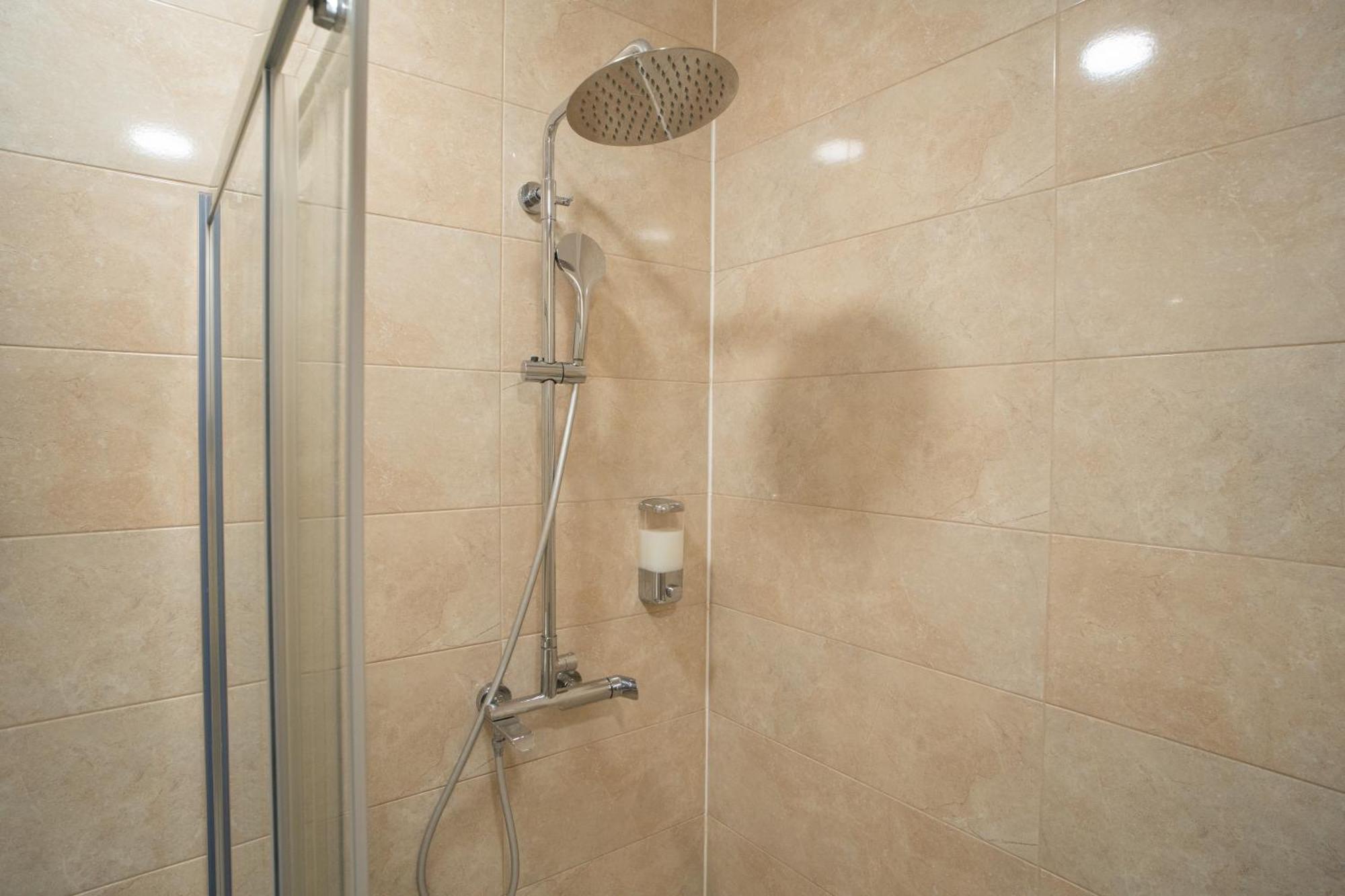 Apartment Milan Sveti Stefan