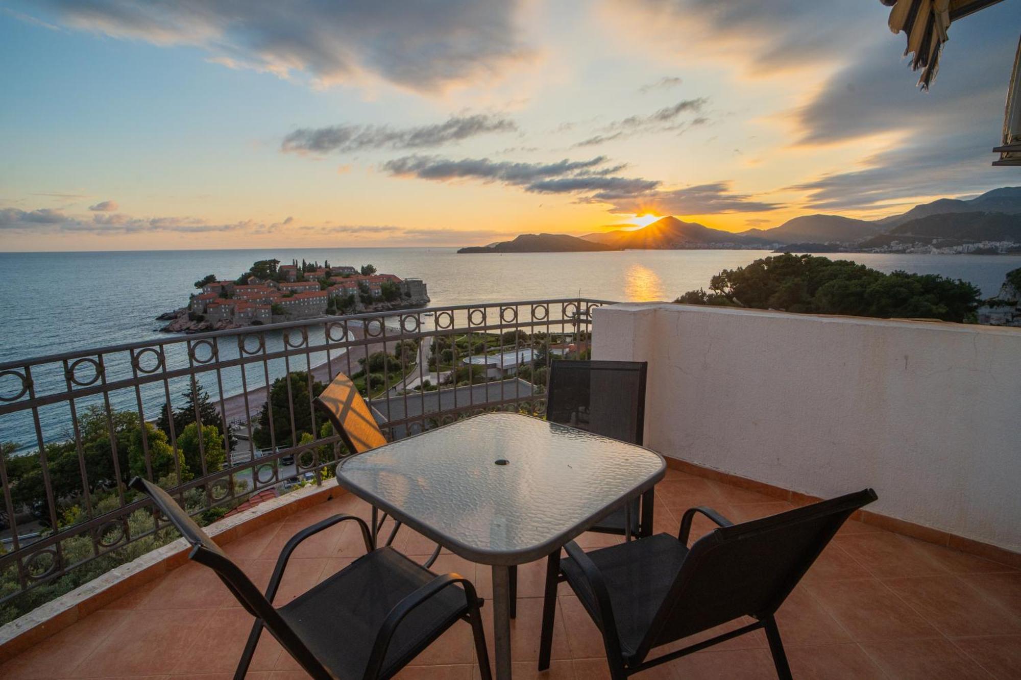 Milan * Sveti Stefan